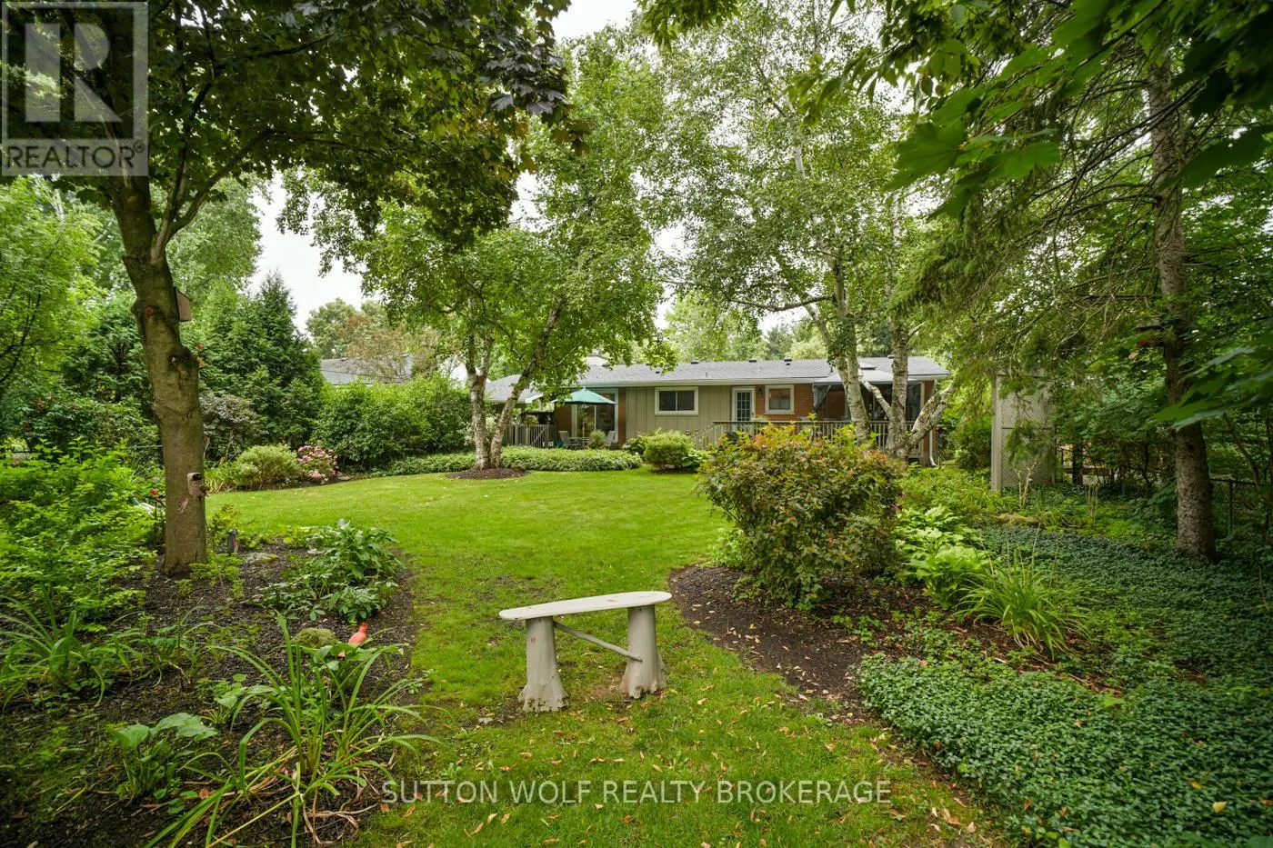 679 HEADLEY DRIVE