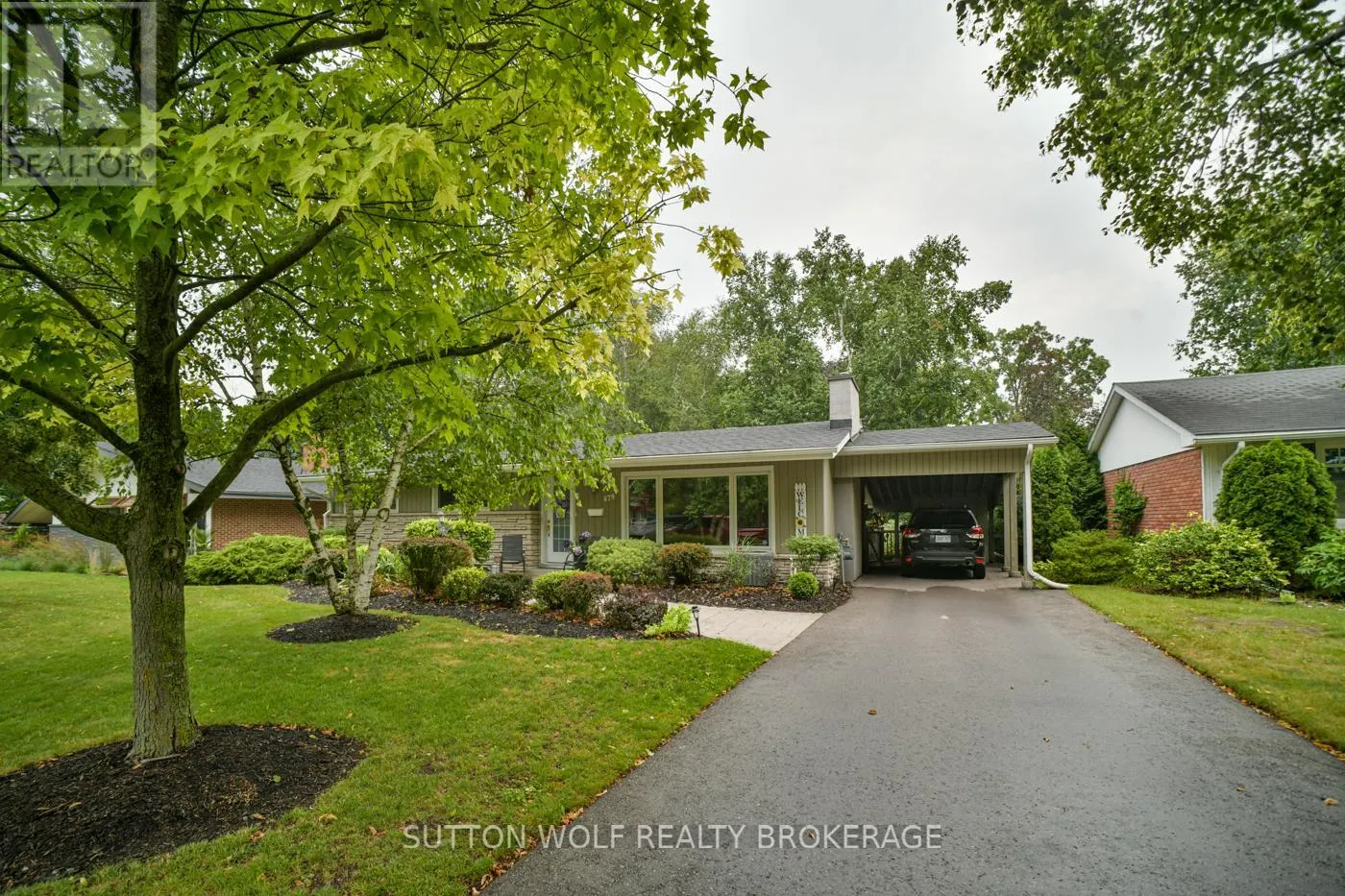 679 HEADLEY DRIVE
