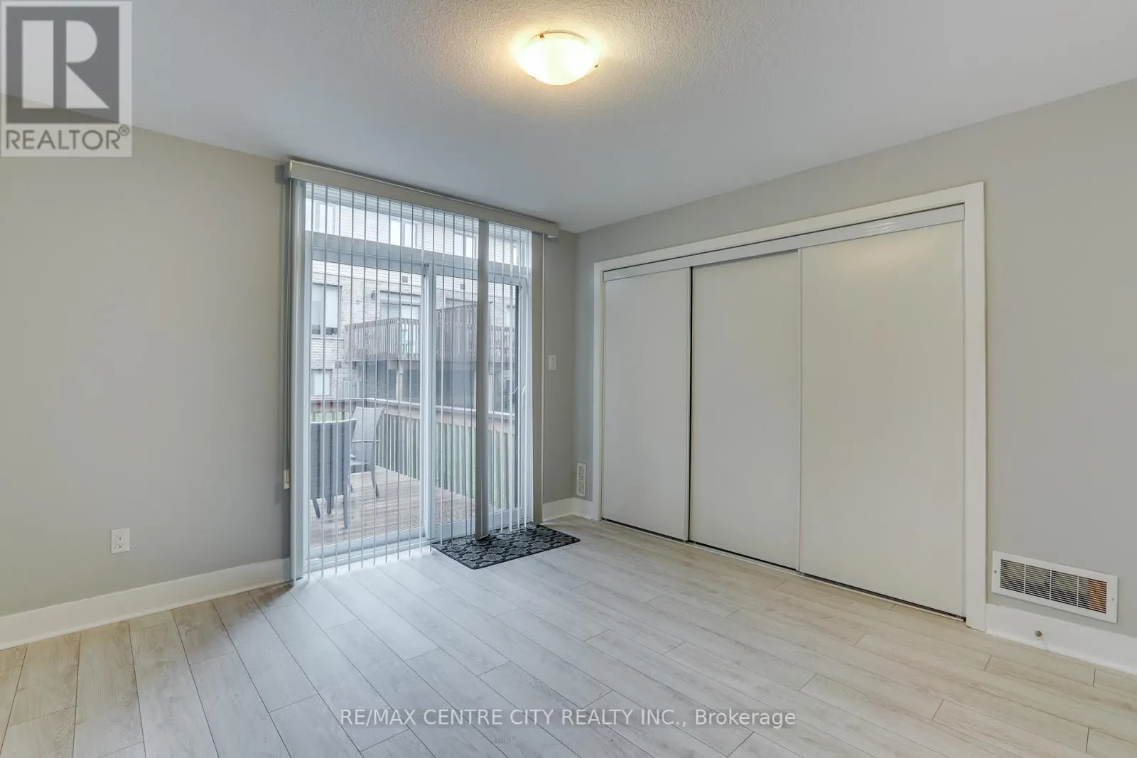 2104 MEADOWGATE BOULEVARD