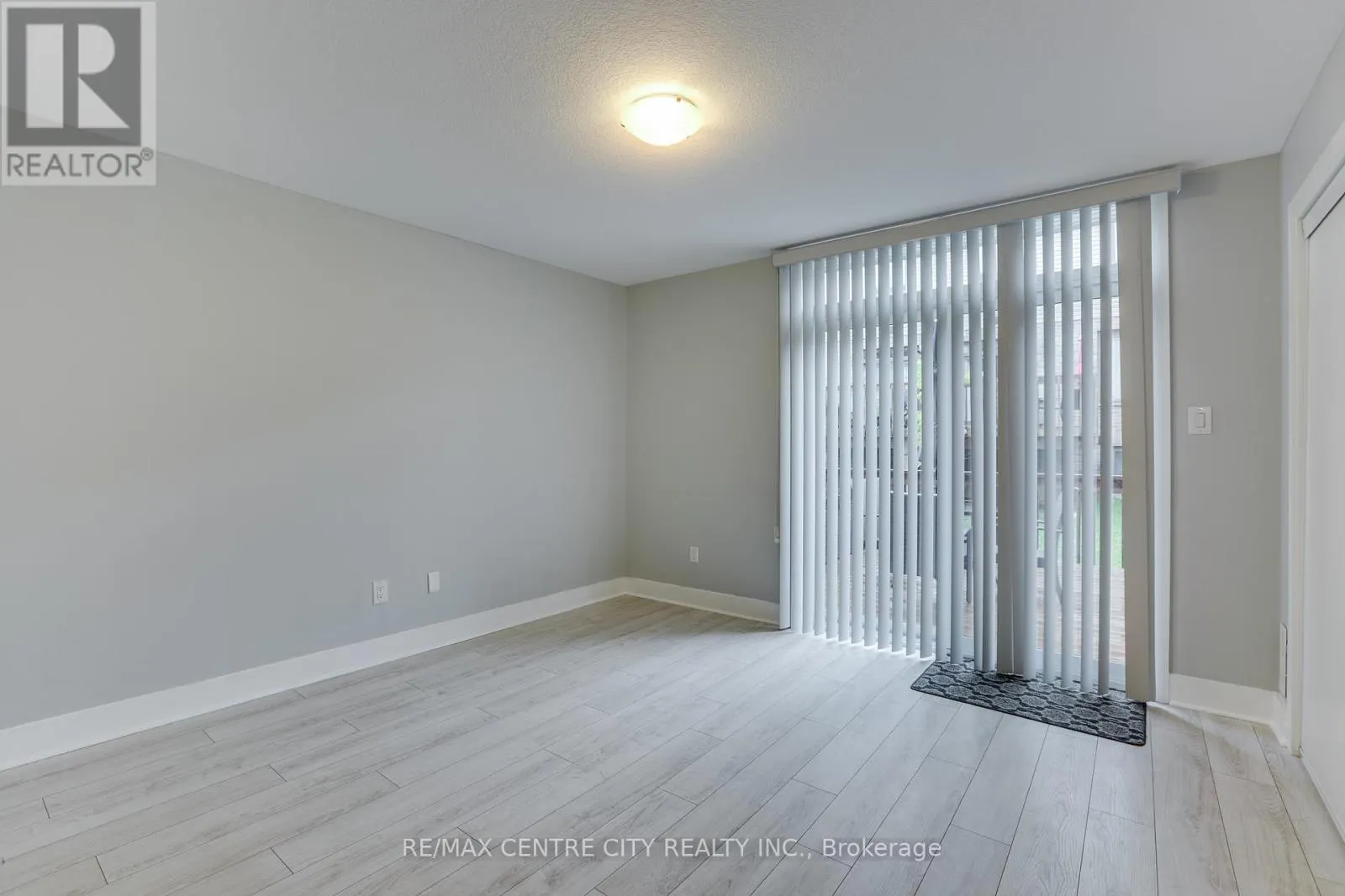 2104 MEADOWGATE BOULEVARD