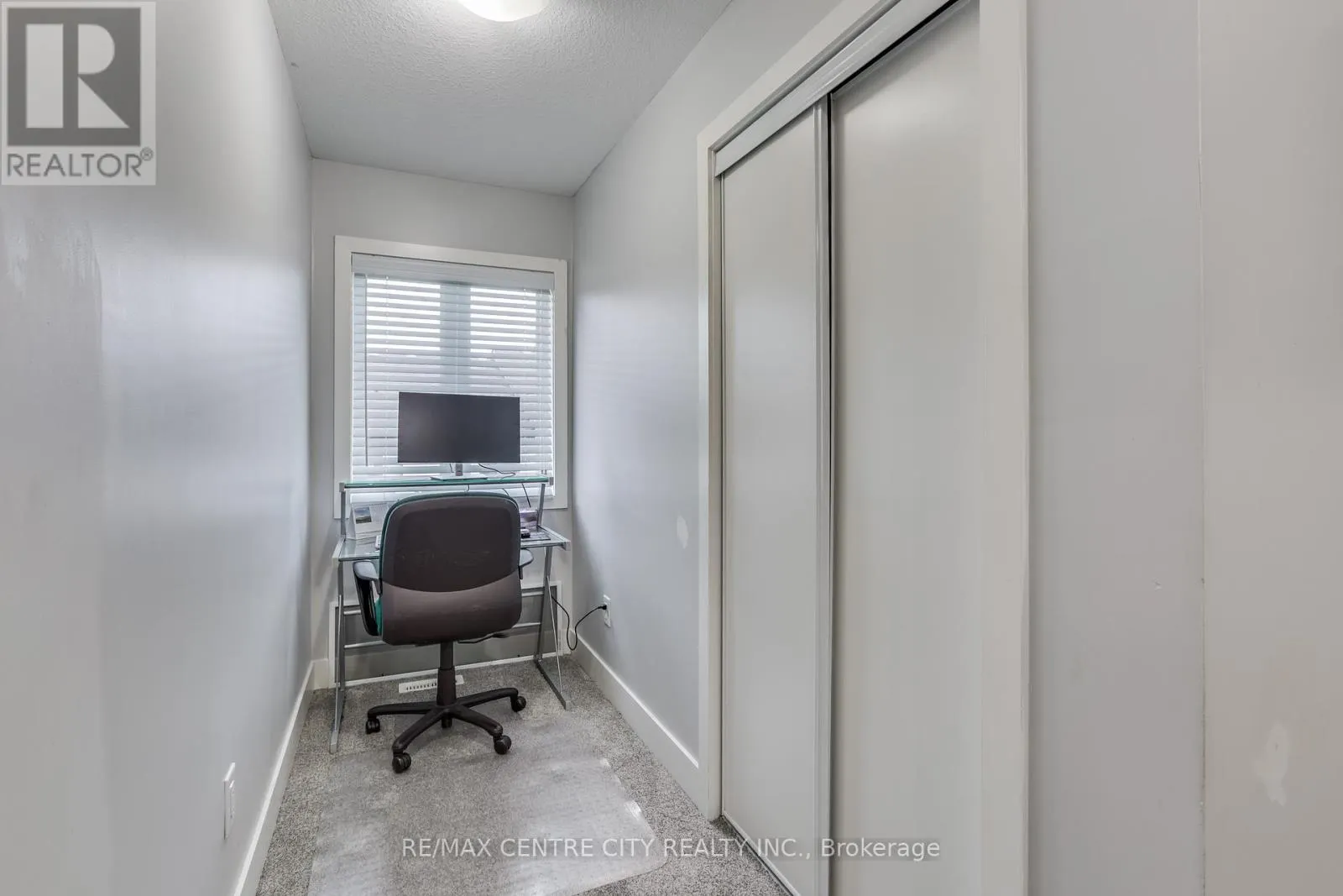 2104 MEADOWGATE BOULEVARD