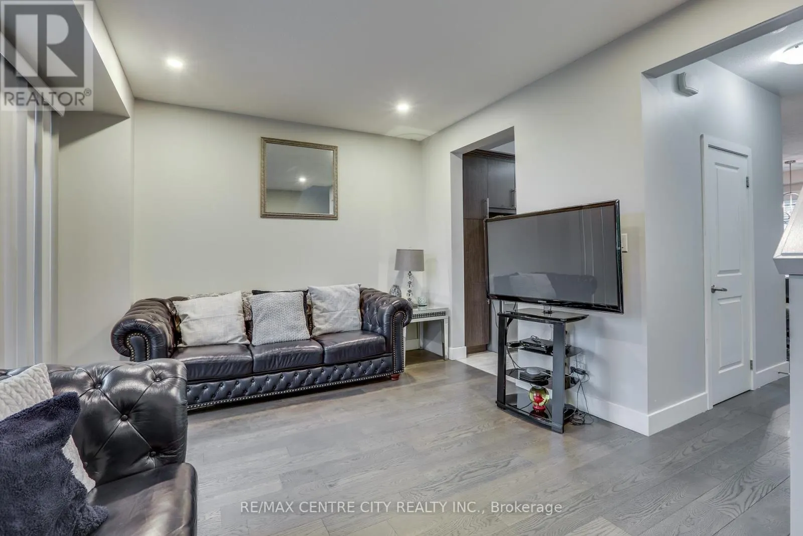 2104 MEADOWGATE BOULEVARD