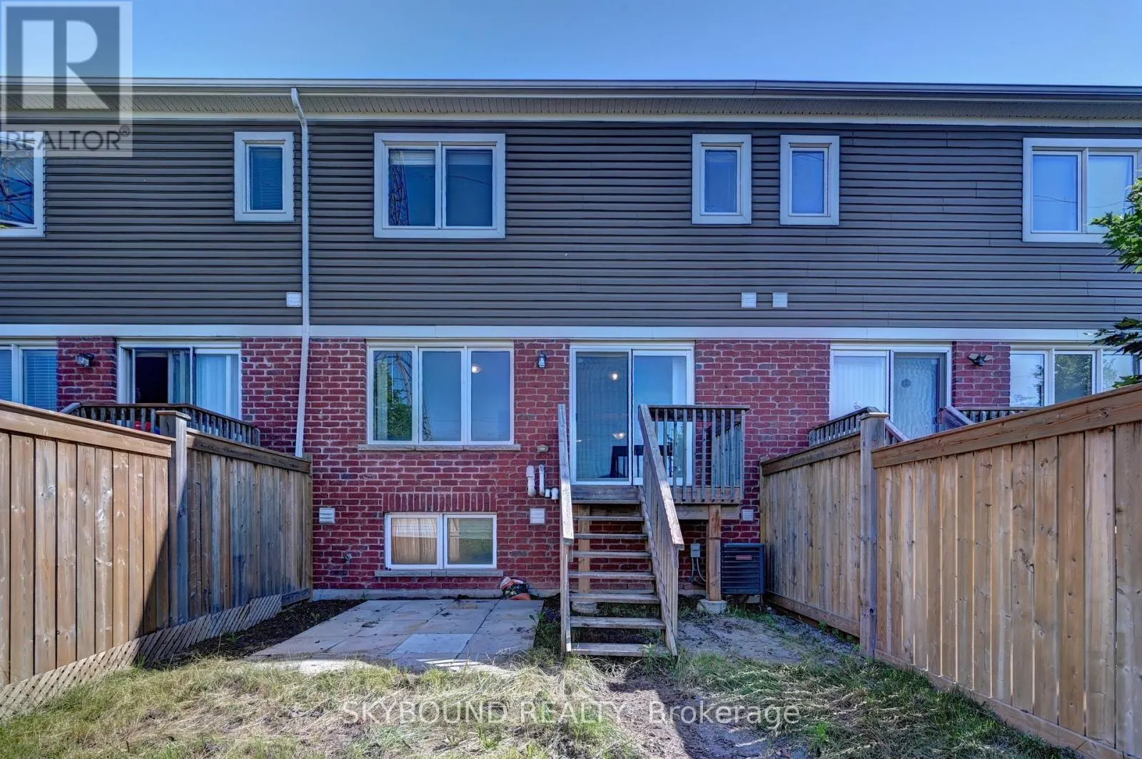 216 WATERBROOK LANE