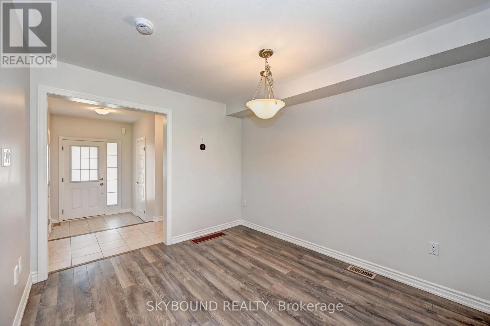 216 WATERBROOK LANE