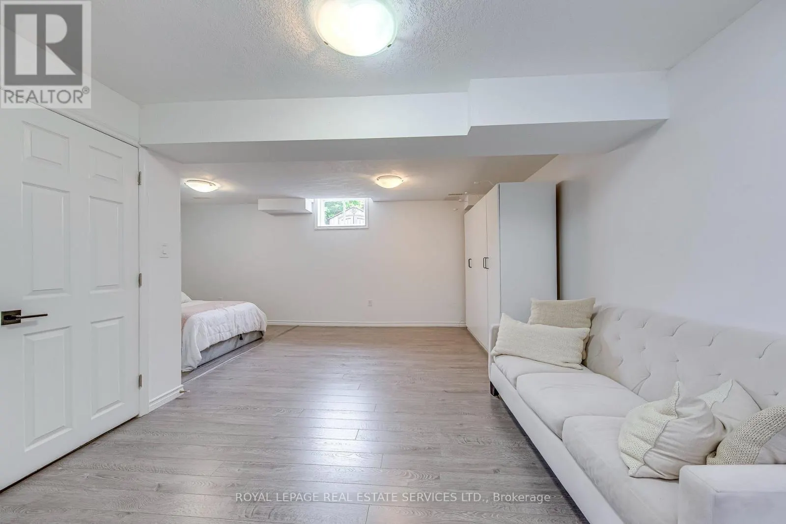 31 EUGENE DRIVE