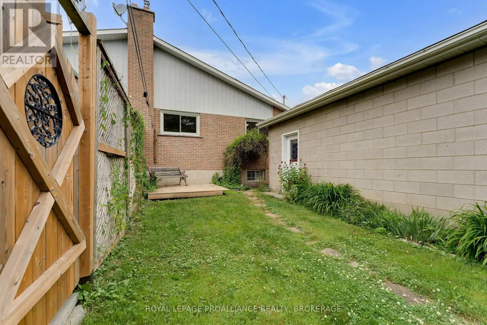 190 CONACHER DRIVE