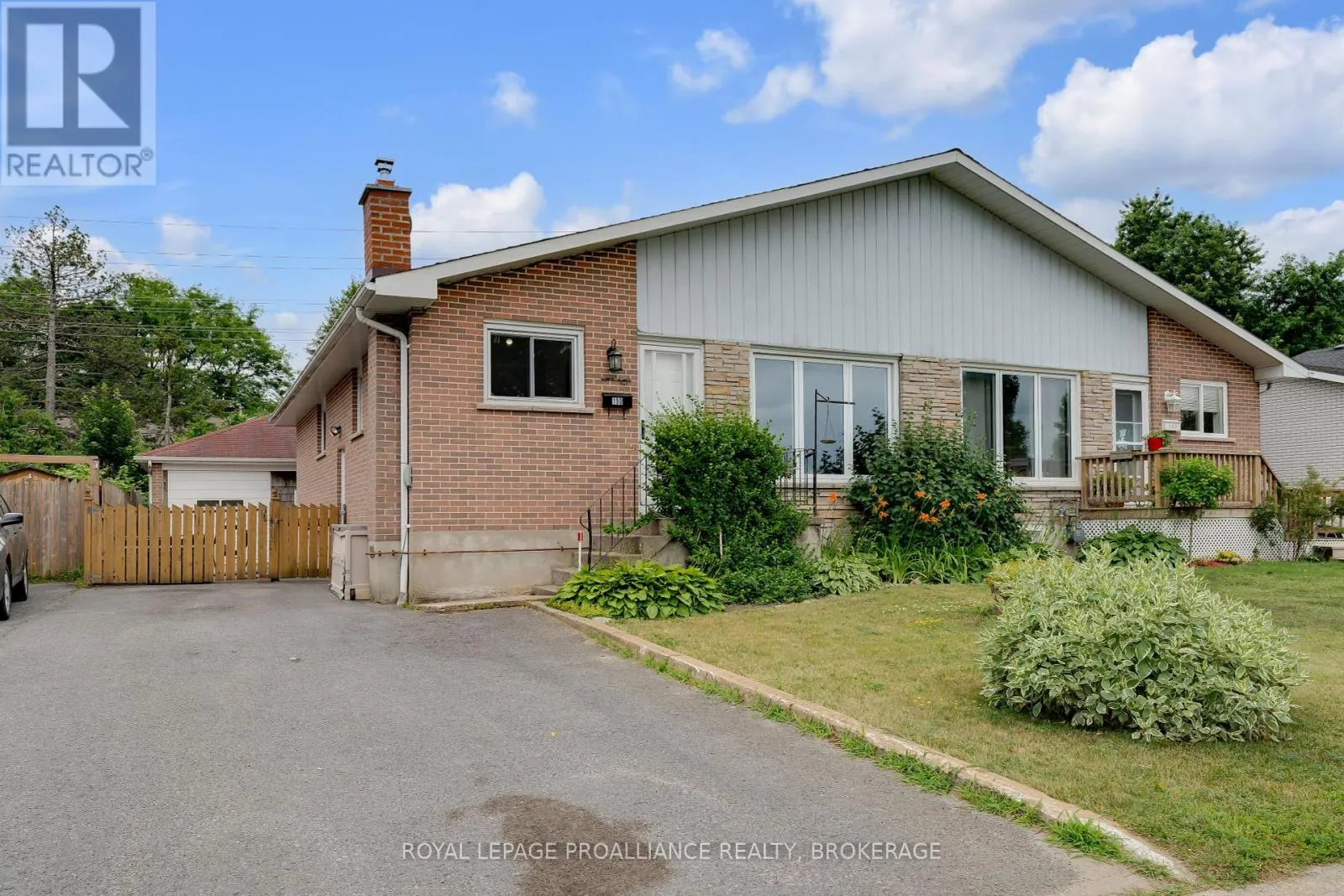 190 CONACHER DRIVE