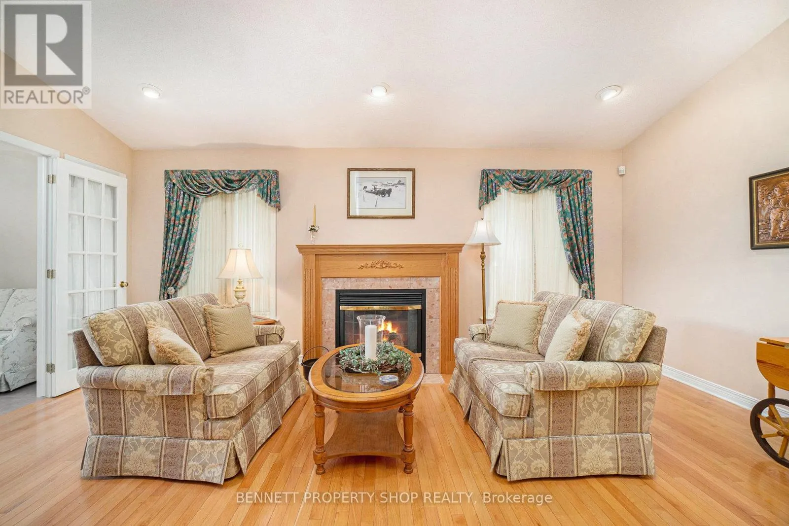 813 HOT SPRINGS WAY