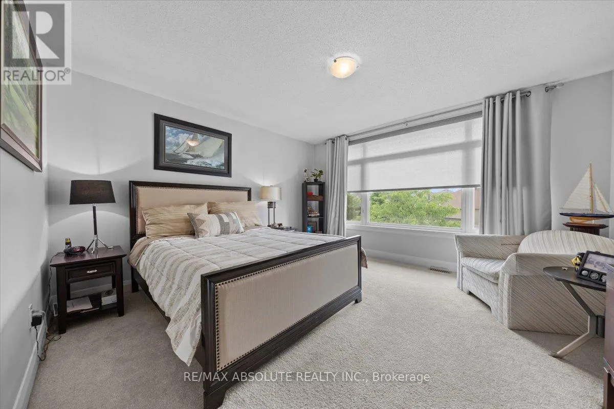 706 BRIDLEGLEN CRESCENT