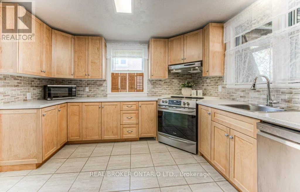 76 BRENTWOOD AVENUE