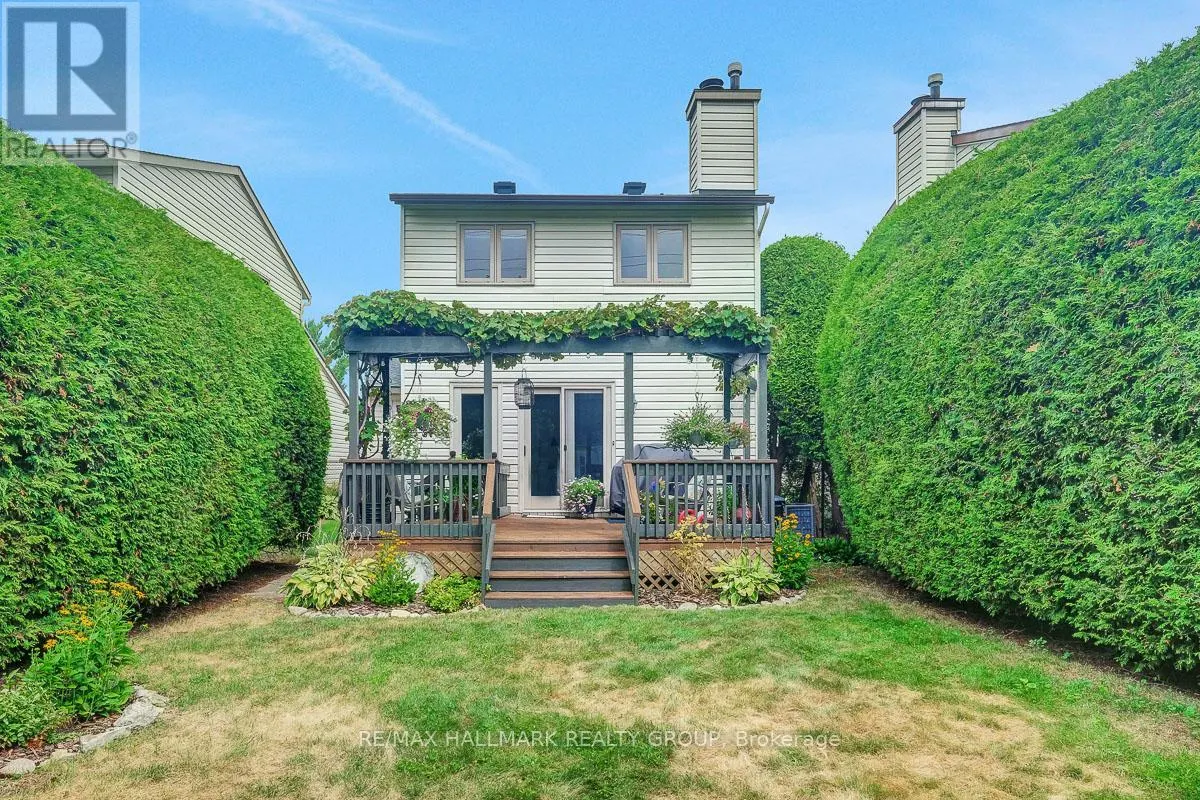 30 MELVILLE DRIVE