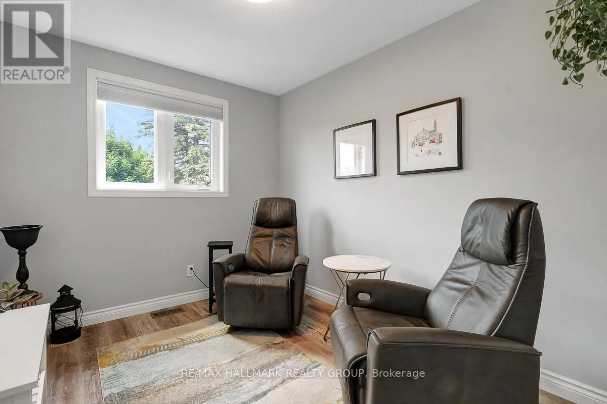 30 MELVILLE DRIVE