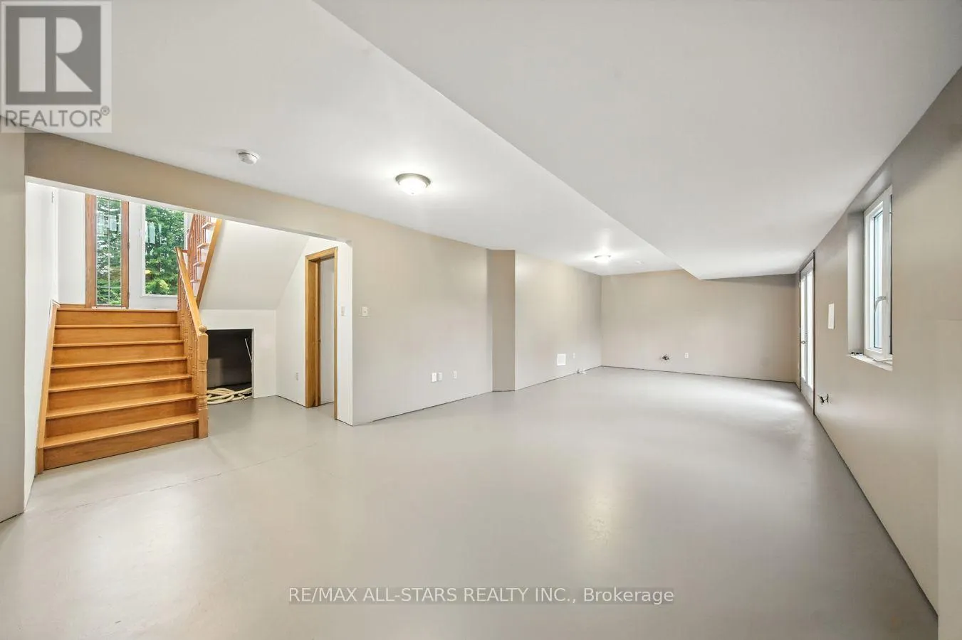 145 FINGERBOARD ROAD