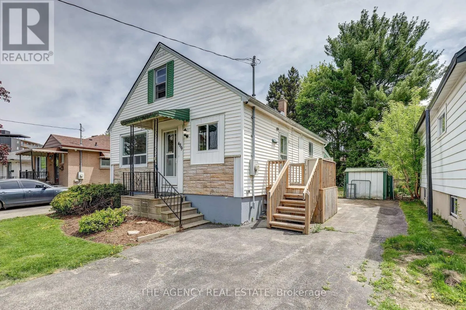 489 SALISBURY STREET