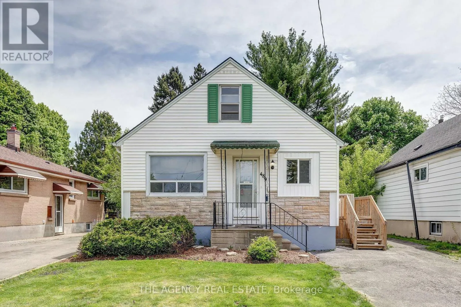 489 SALISBURY STREET