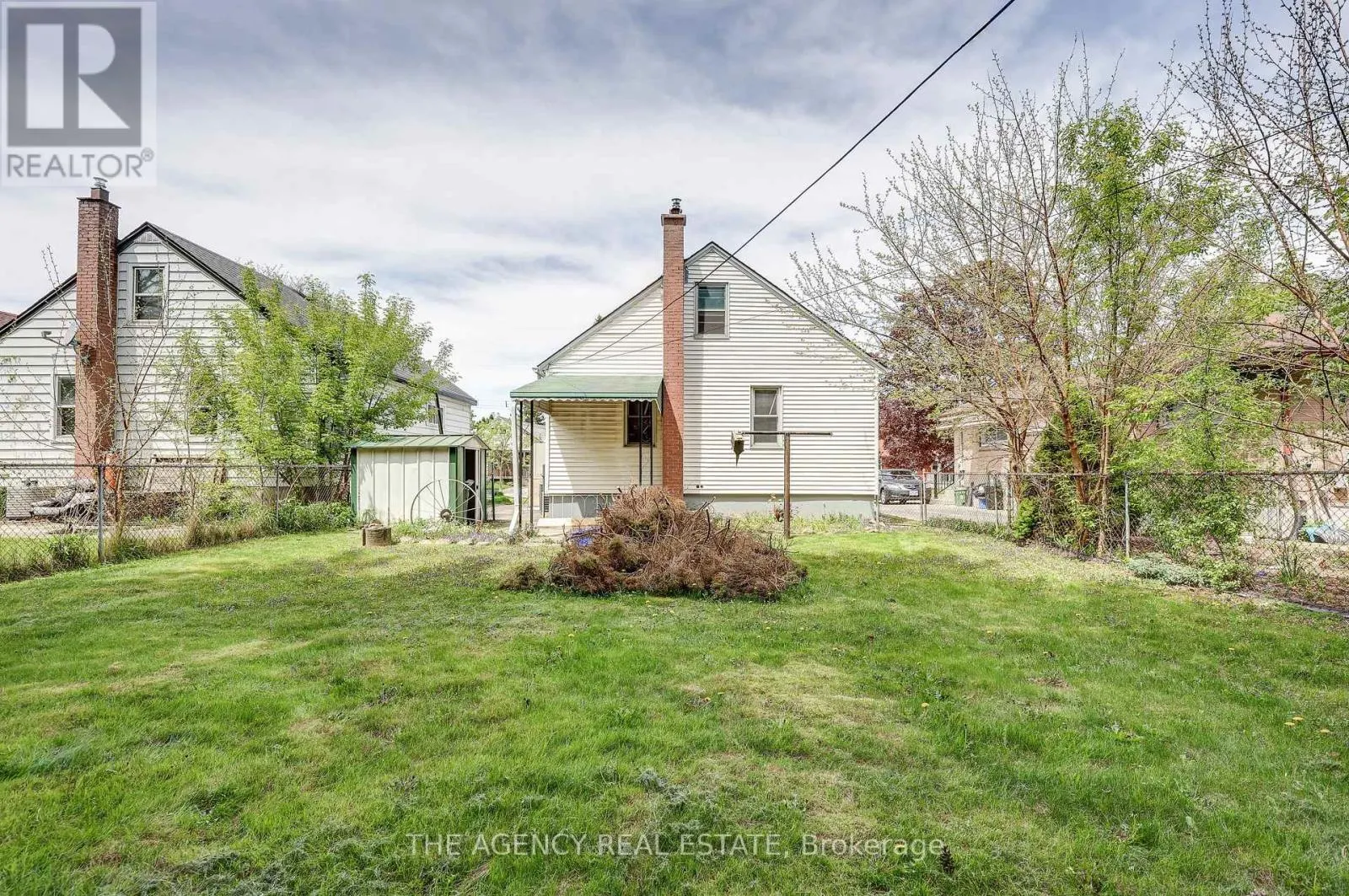 489 SALISBURY STREET