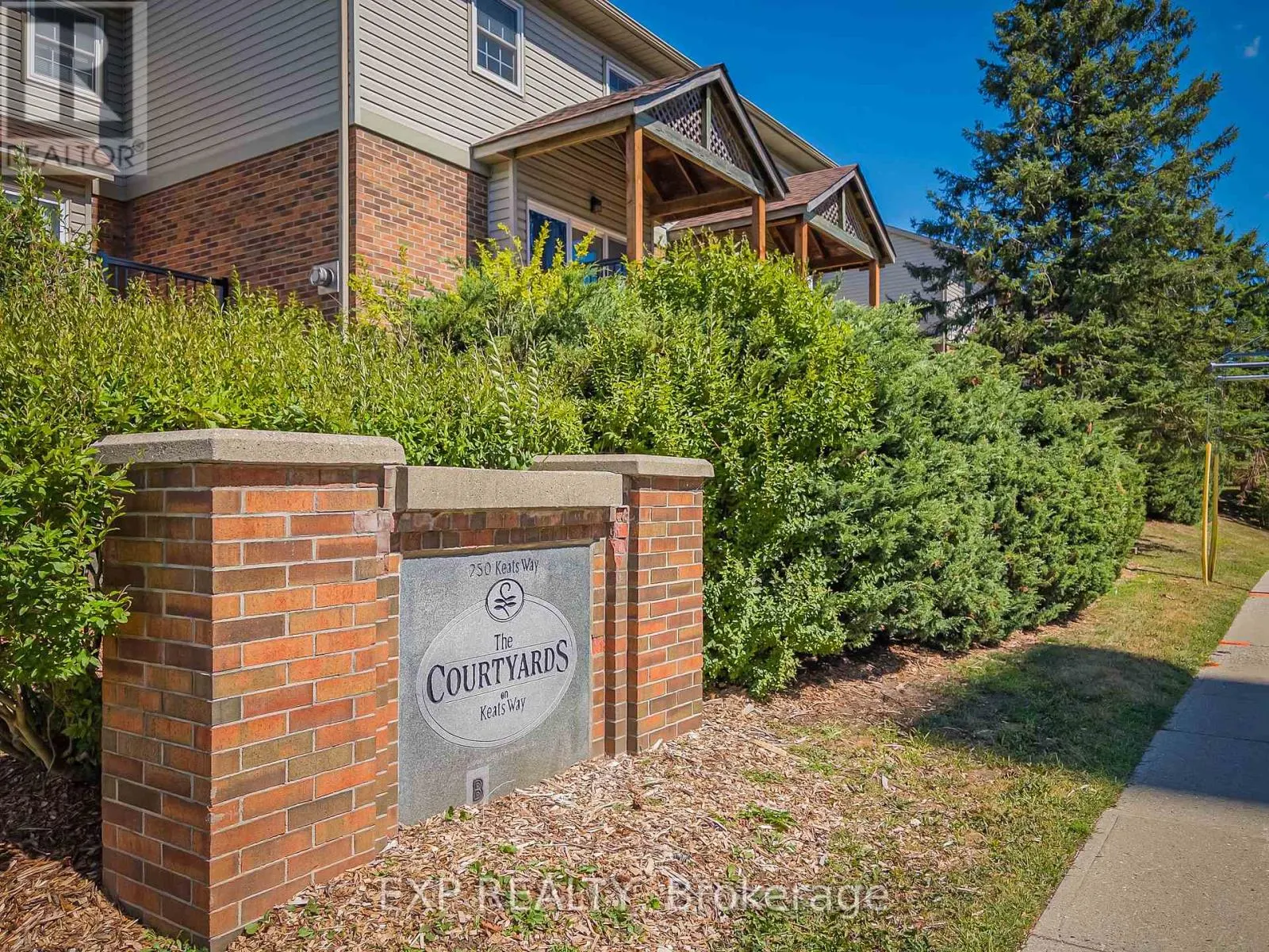 8 - 250 KEATS WAY