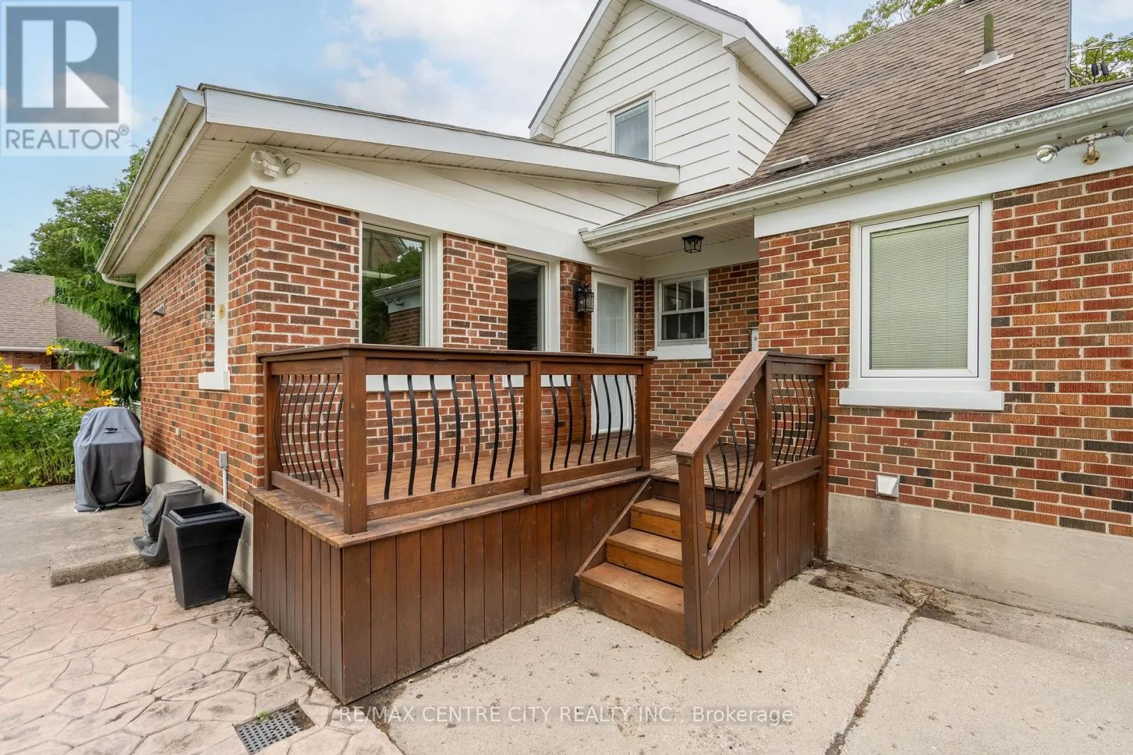132 MARIA STREET