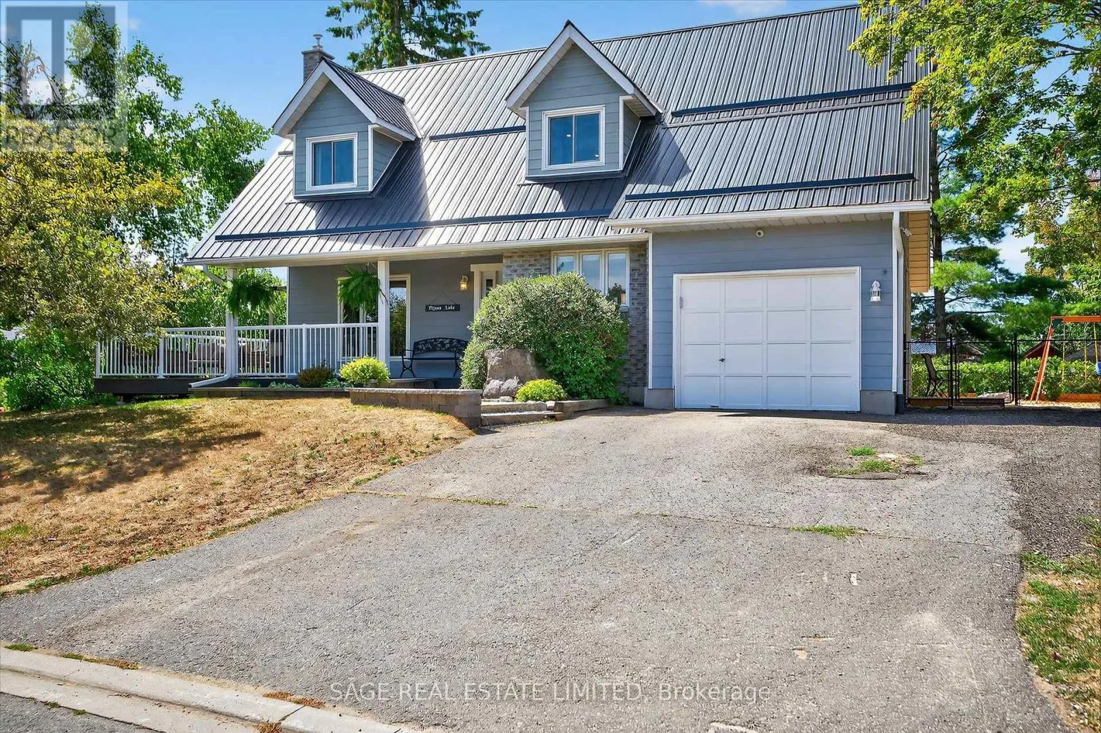 19 CEDARTREE LANE