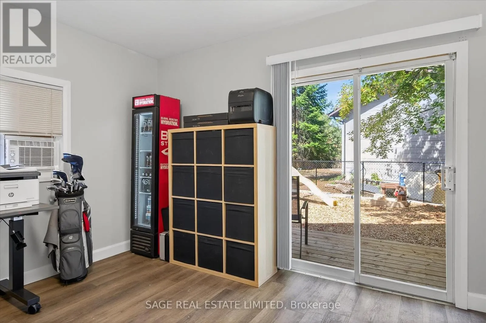 19 CEDARTREE LANE