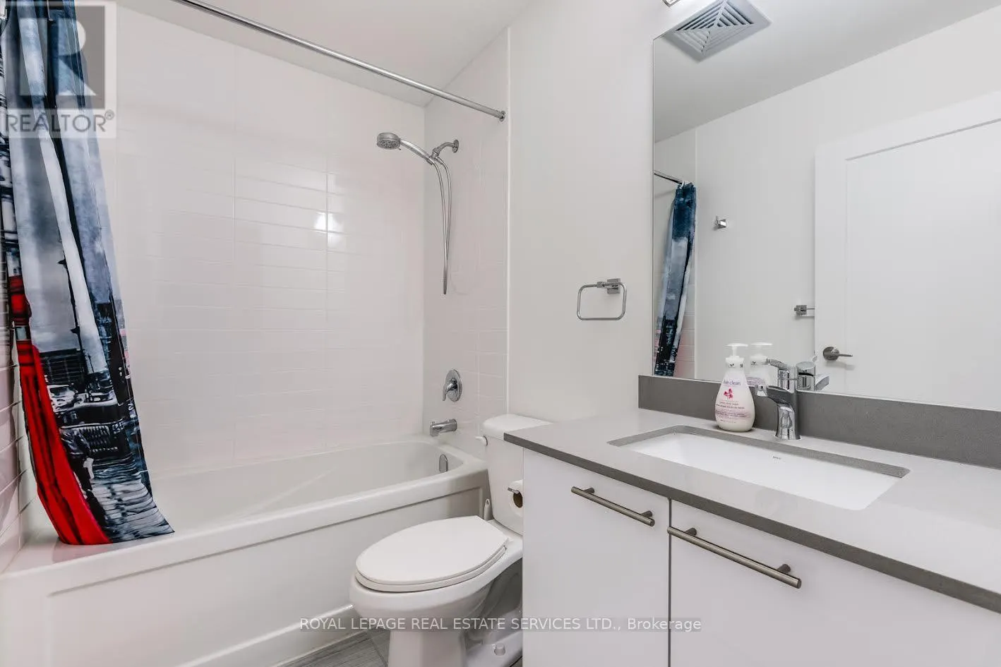 412 - 15 PRINCE ALBERT BOULEVARD