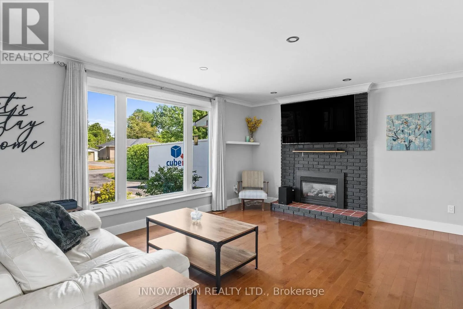 77 COLONEL MURRAY STREET