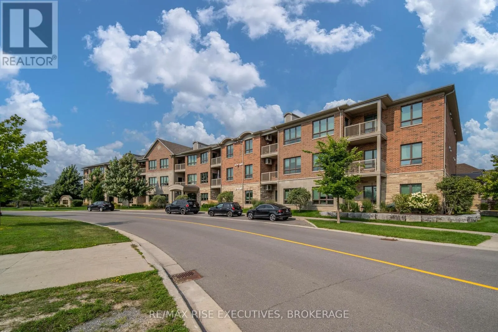 310 - 740 AUGUSTA DRIVE, #310