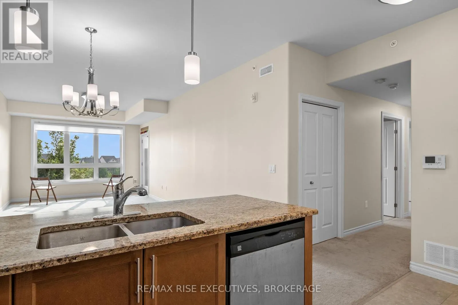 310 - 740 AUGUSTA DRIVE, #310
