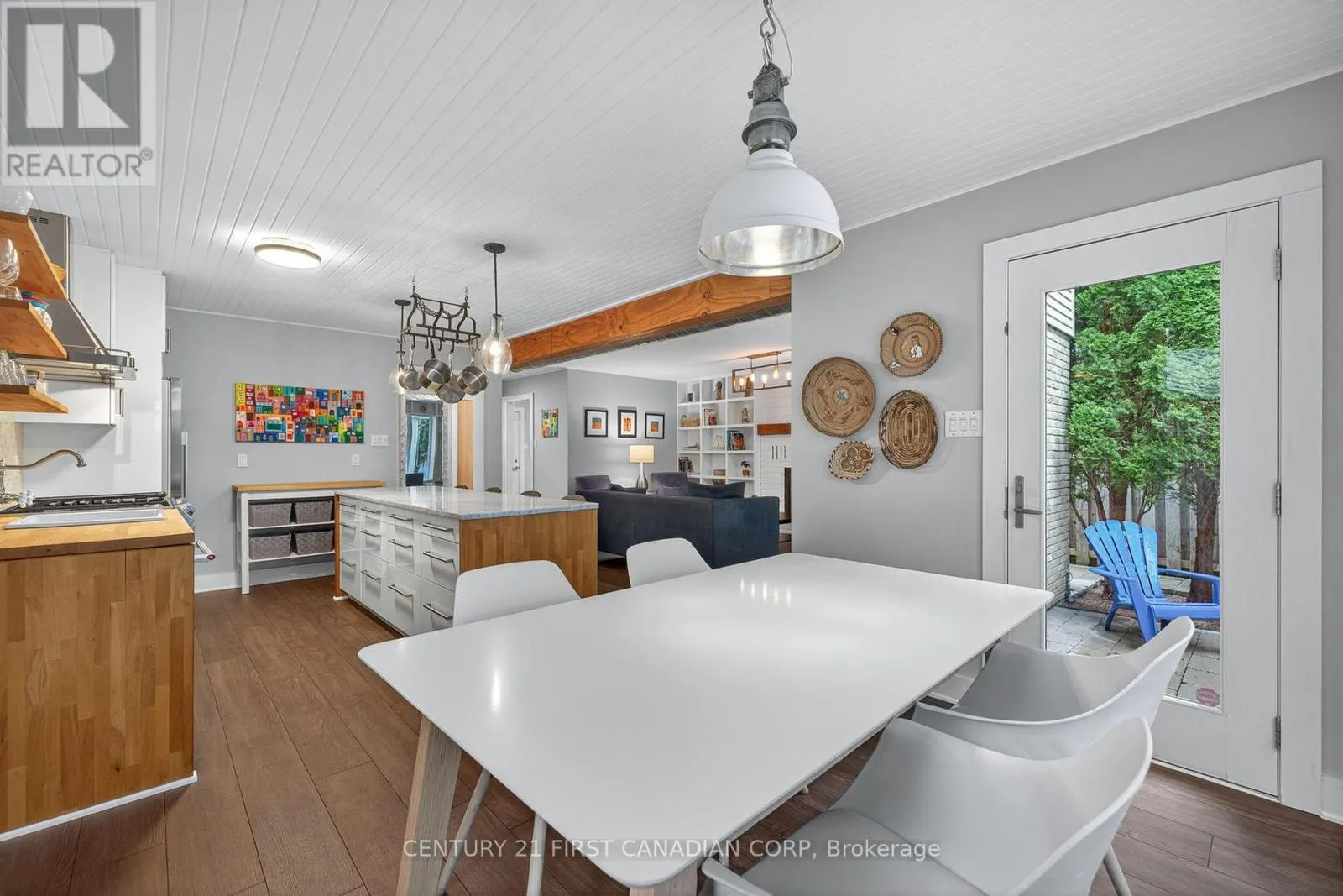 311 AMBLESIDE DRIVE