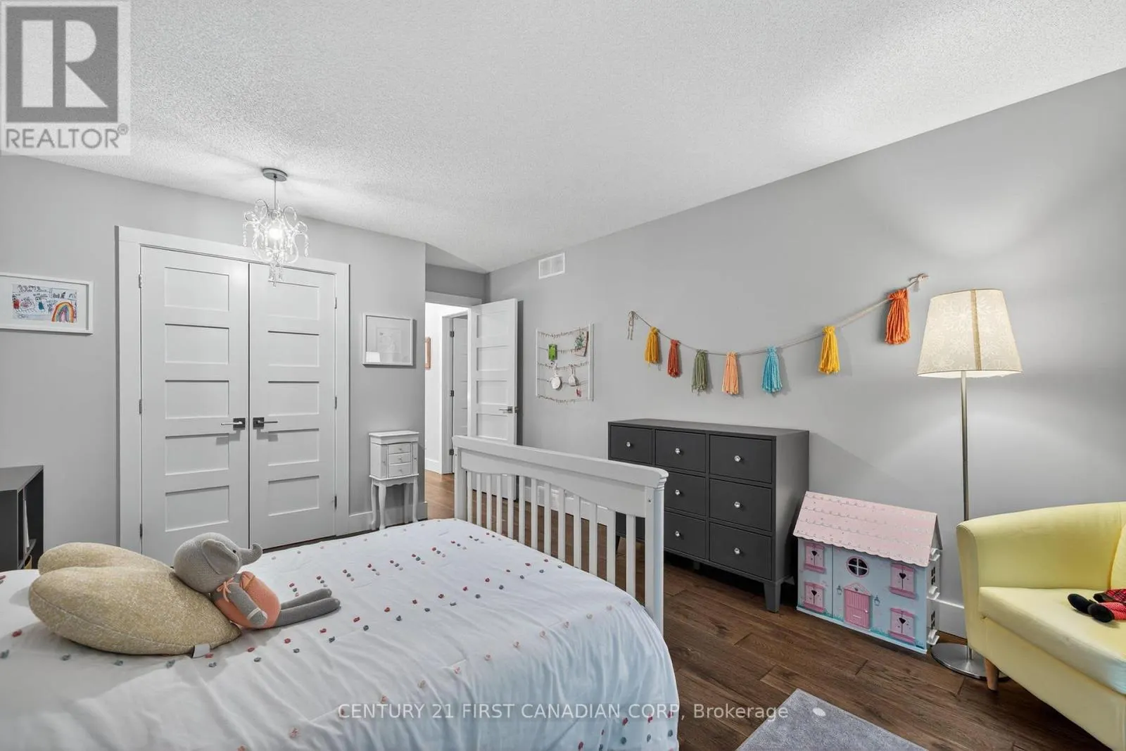 311 AMBLESIDE DRIVE