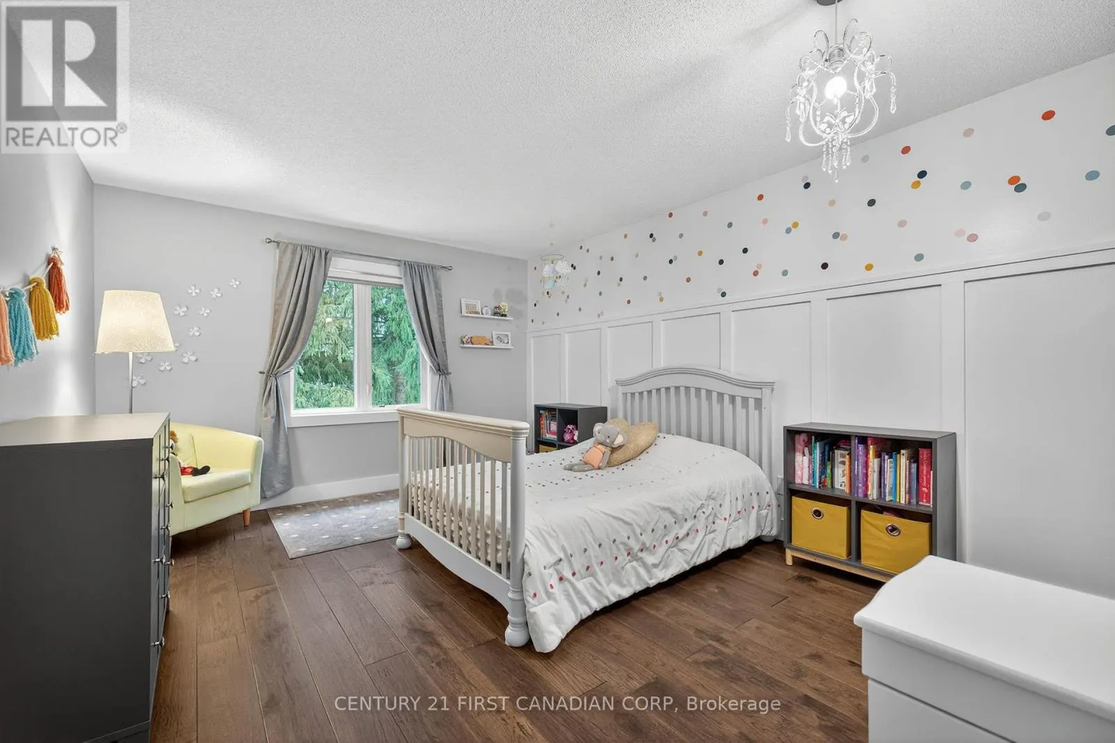 311 AMBLESIDE DRIVE