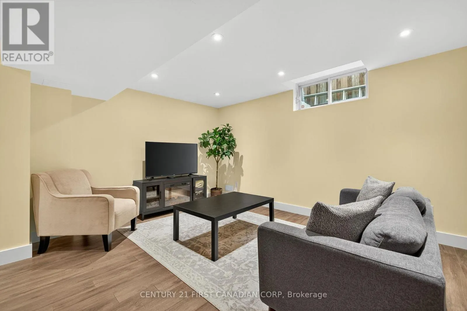 311 AMBLESIDE DRIVE
