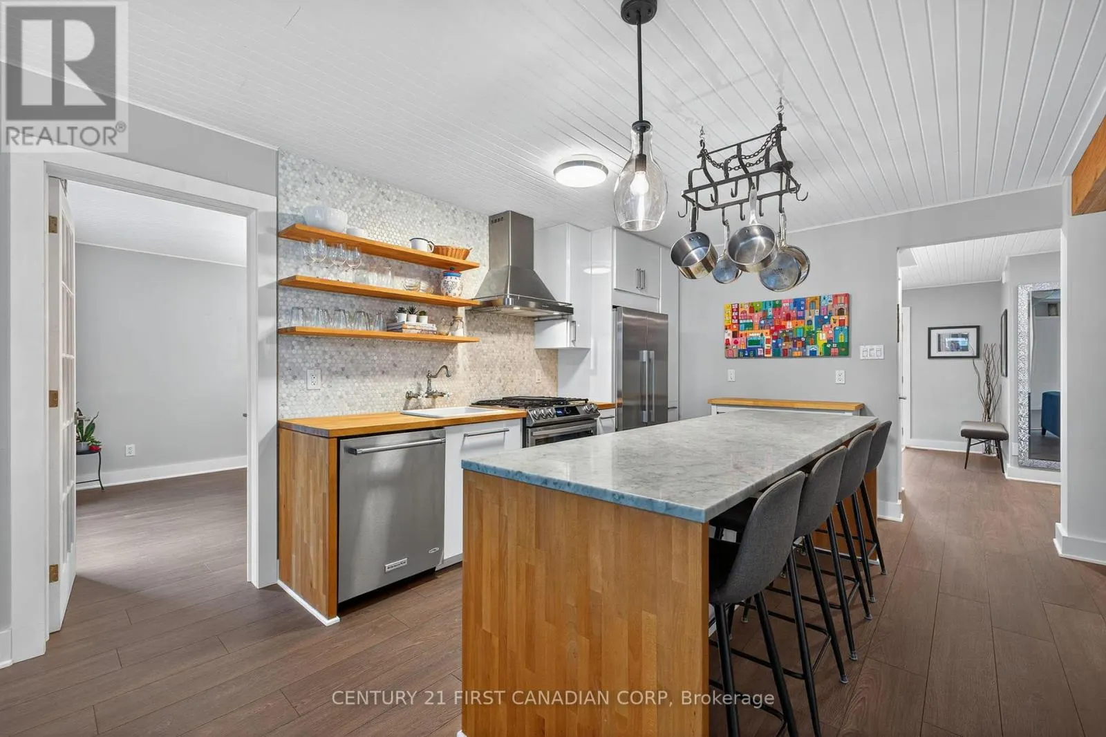 311 AMBLESIDE DRIVE