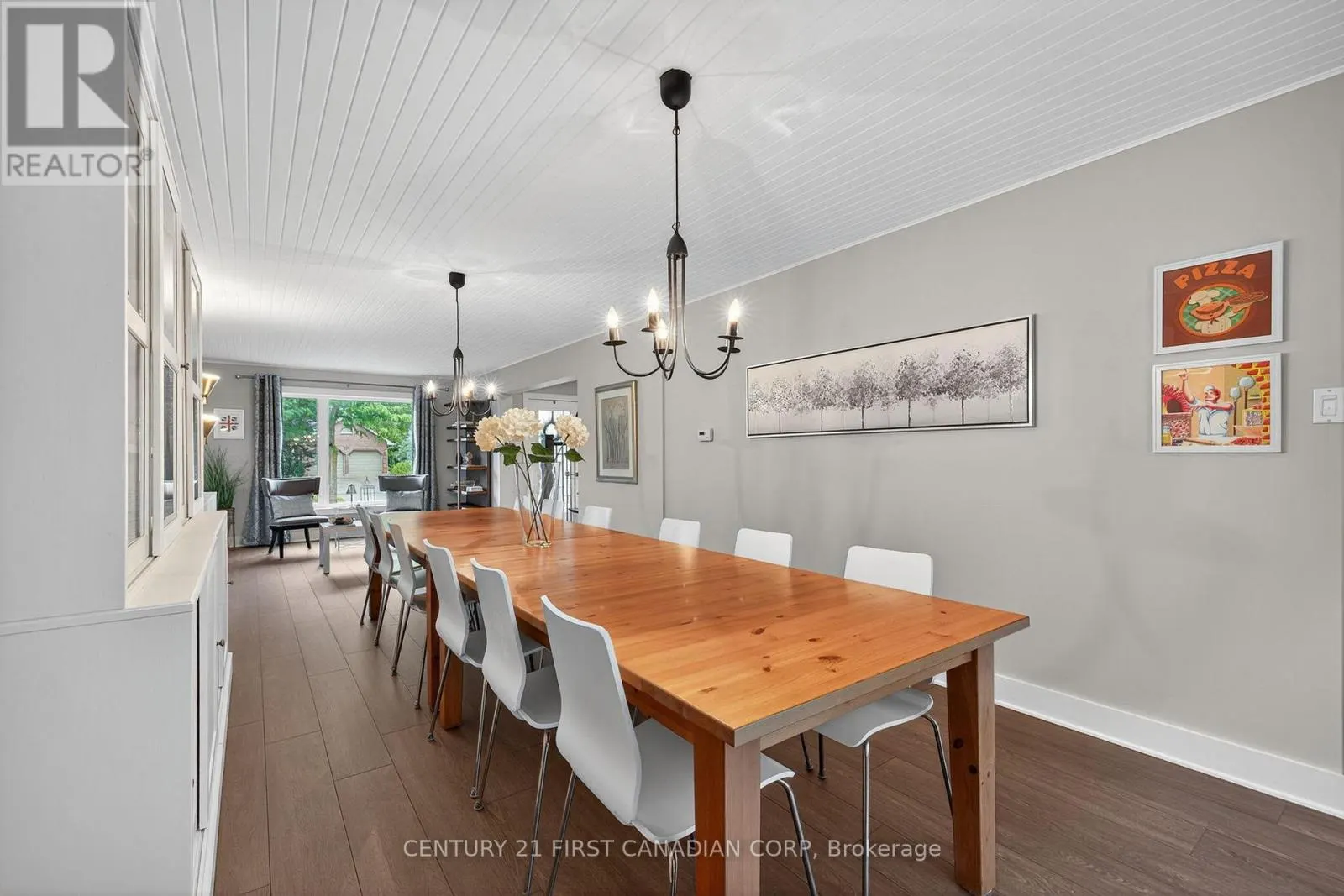 311 AMBLESIDE DRIVE
