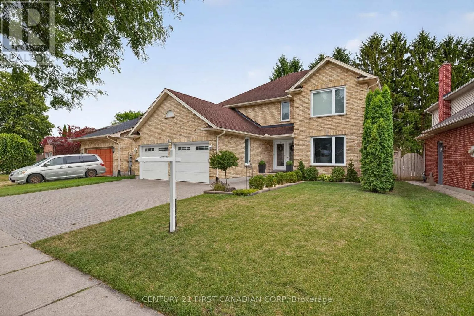 311 AMBLESIDE DRIVE