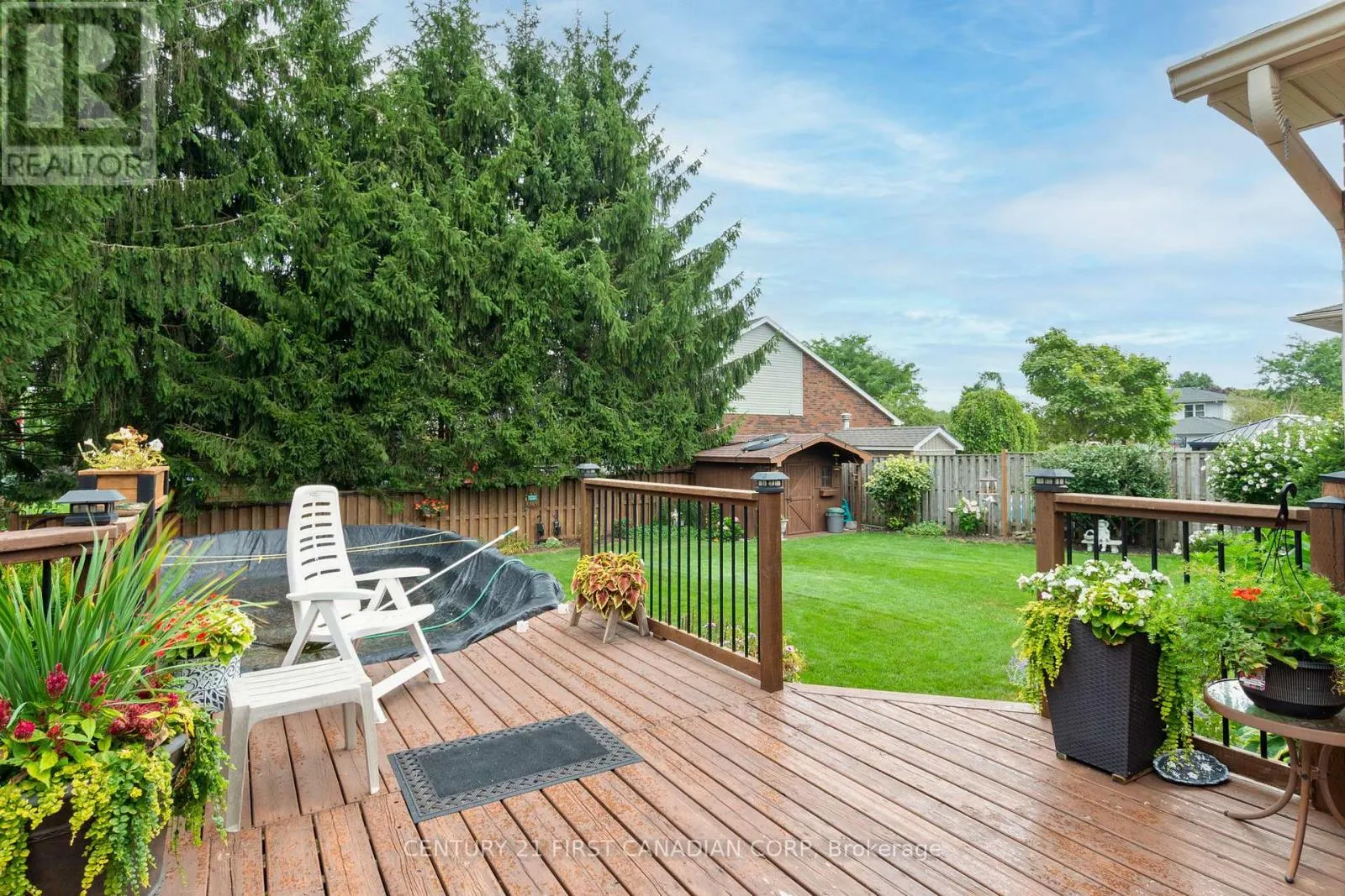 340 CANTERBURY PLACE