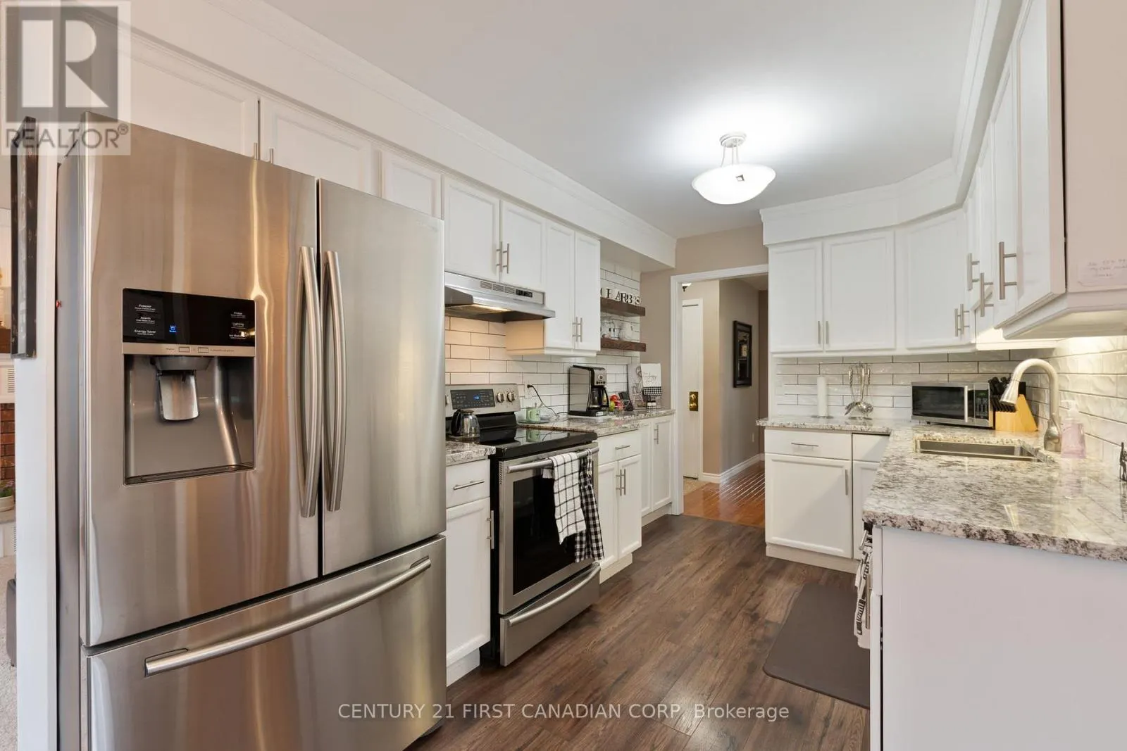 340 CANTERBURY PLACE
