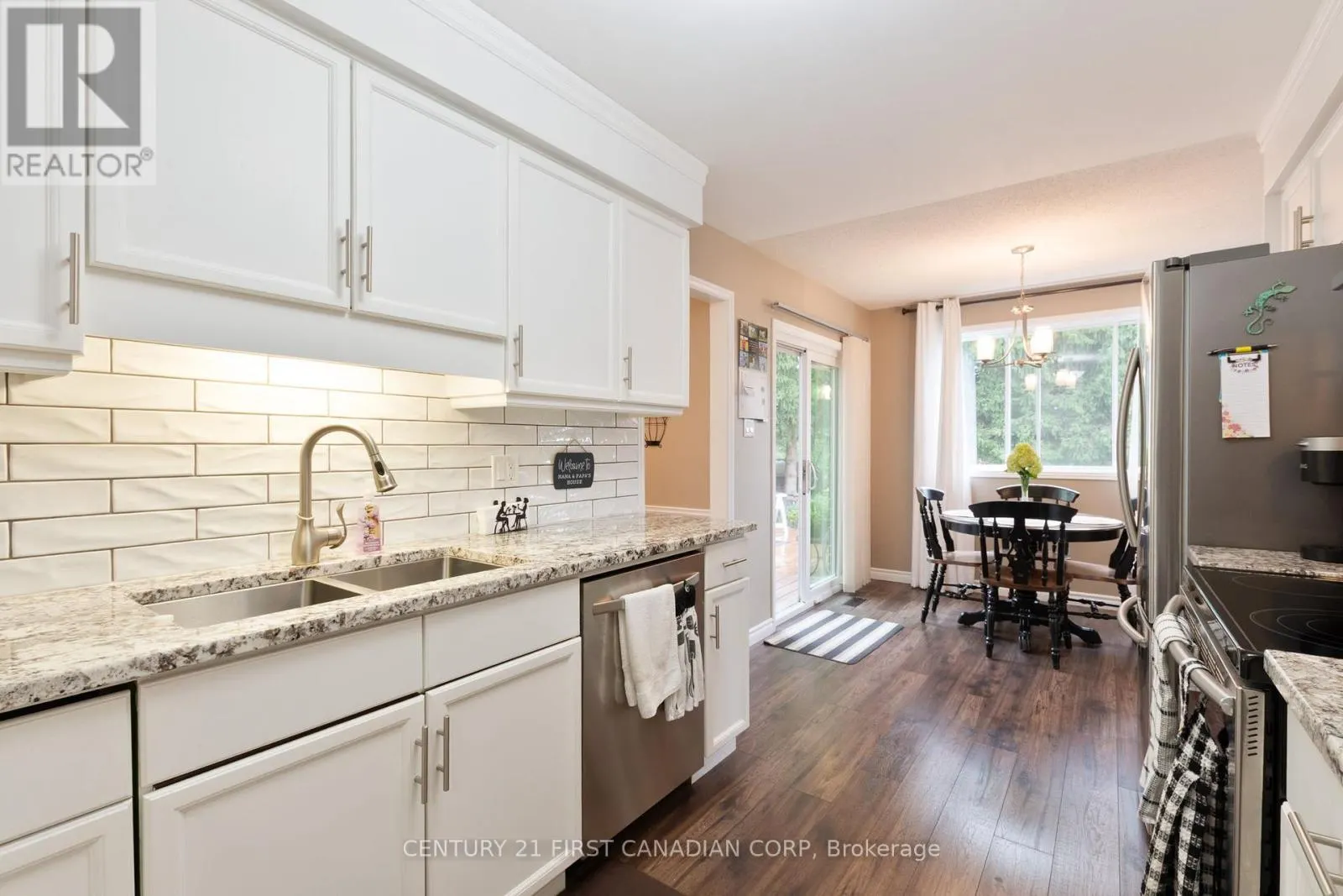 340 CANTERBURY PLACE