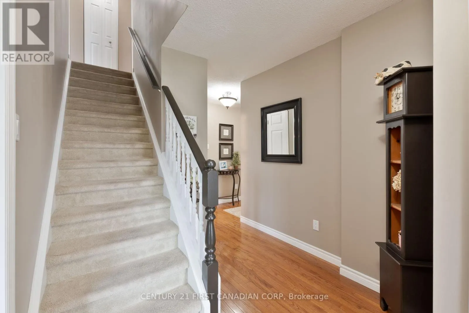340 CANTERBURY PLACE