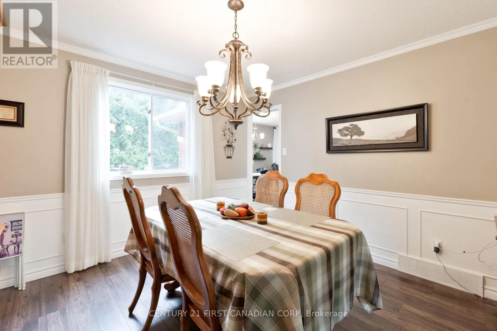 340 CANTERBURY PLACE