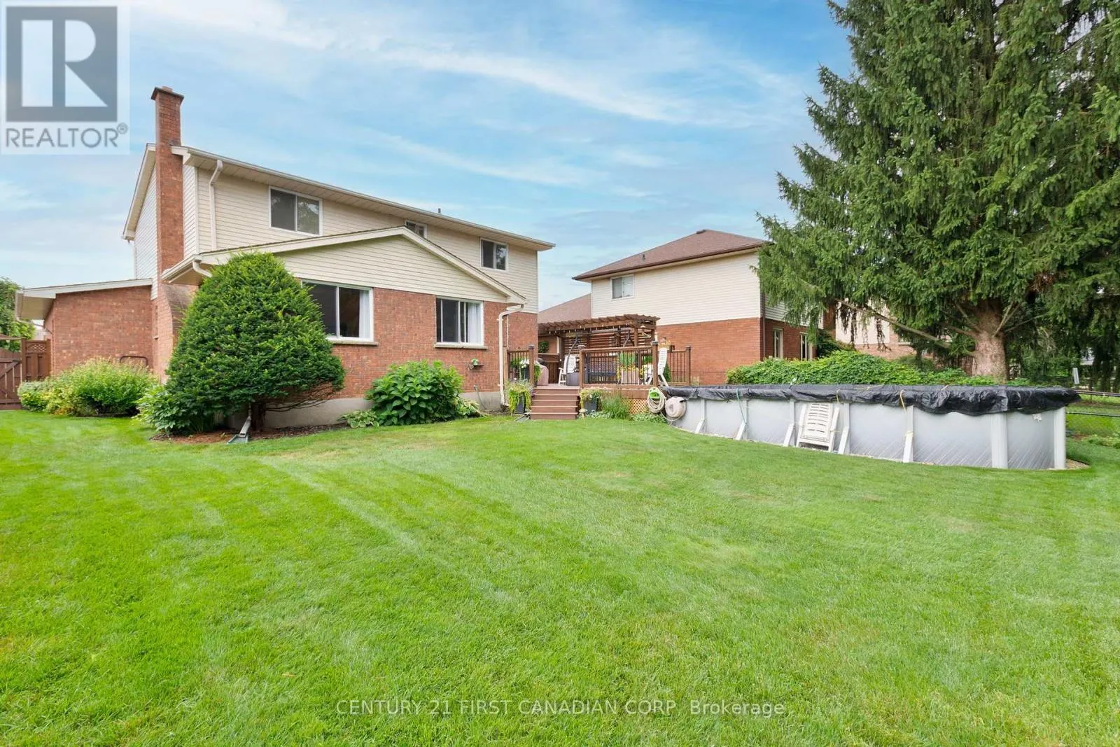 340 CANTERBURY PLACE