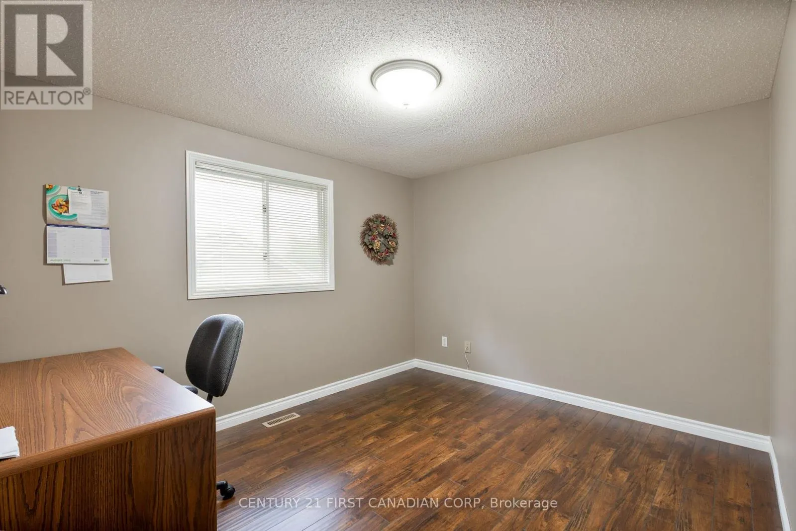 340 CANTERBURY PLACE