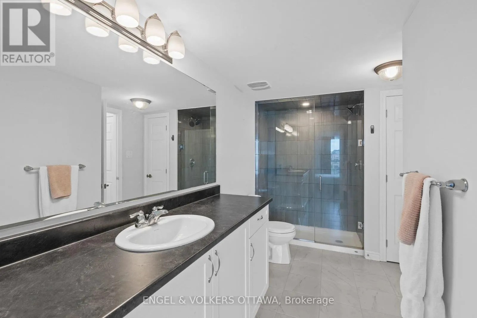 782 MIKINAK ROAD