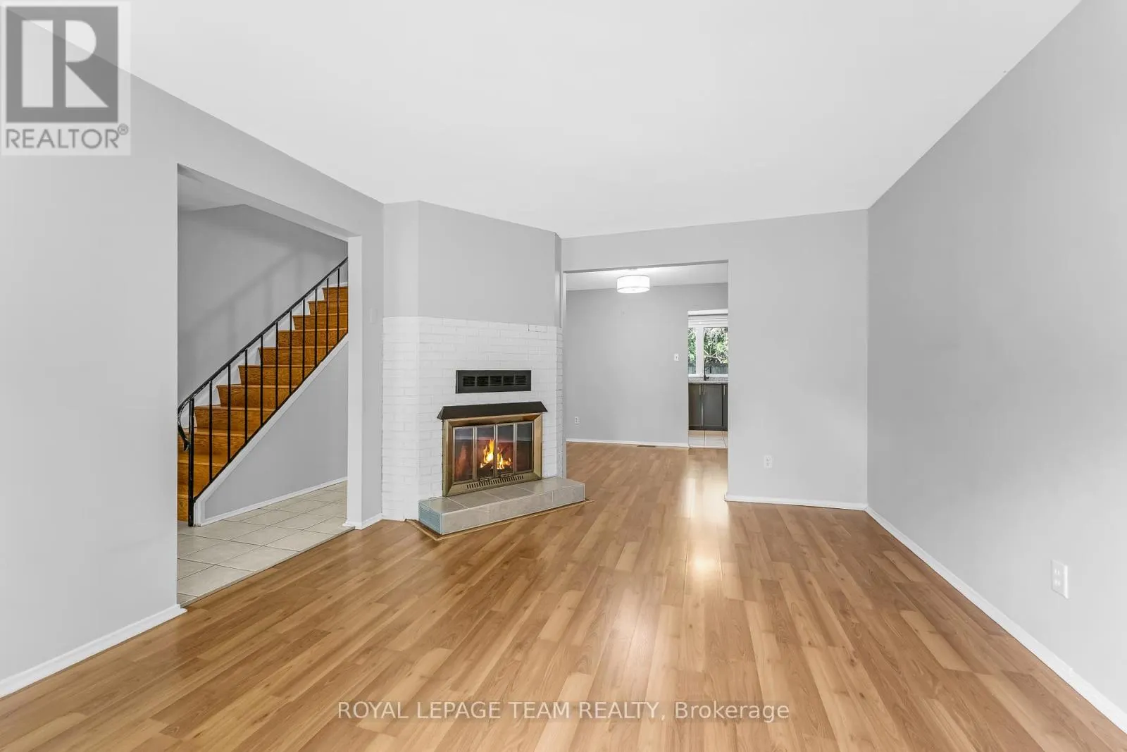 15 - 3691 ALBION ROAD