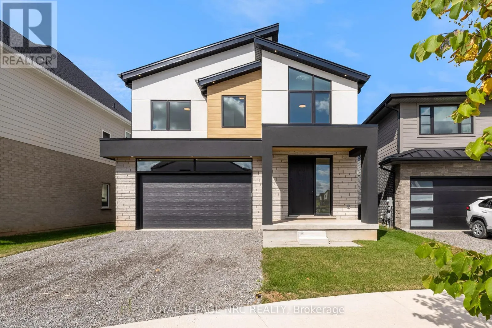 9 ARSENAULT CRESCENT