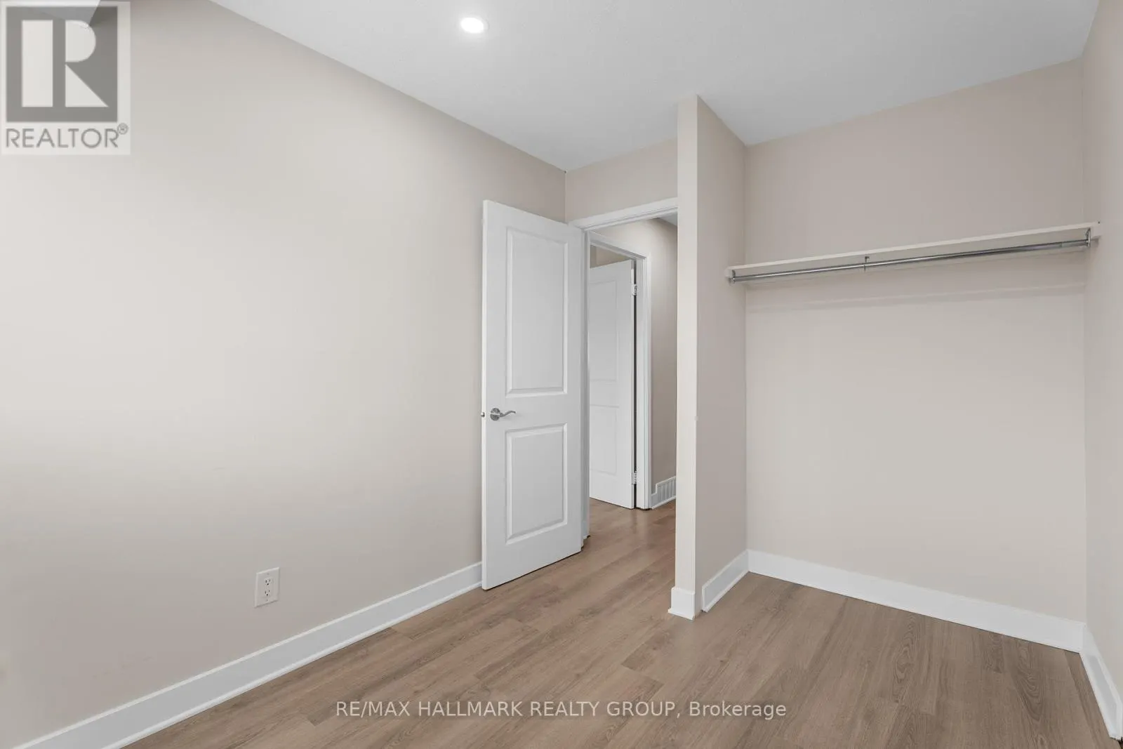 2788 PIMLICO CRESCENT