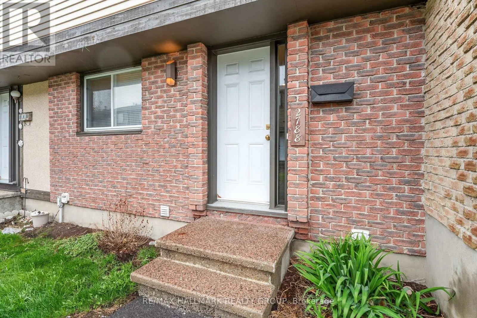 2788 PIMLICO CRESCENT