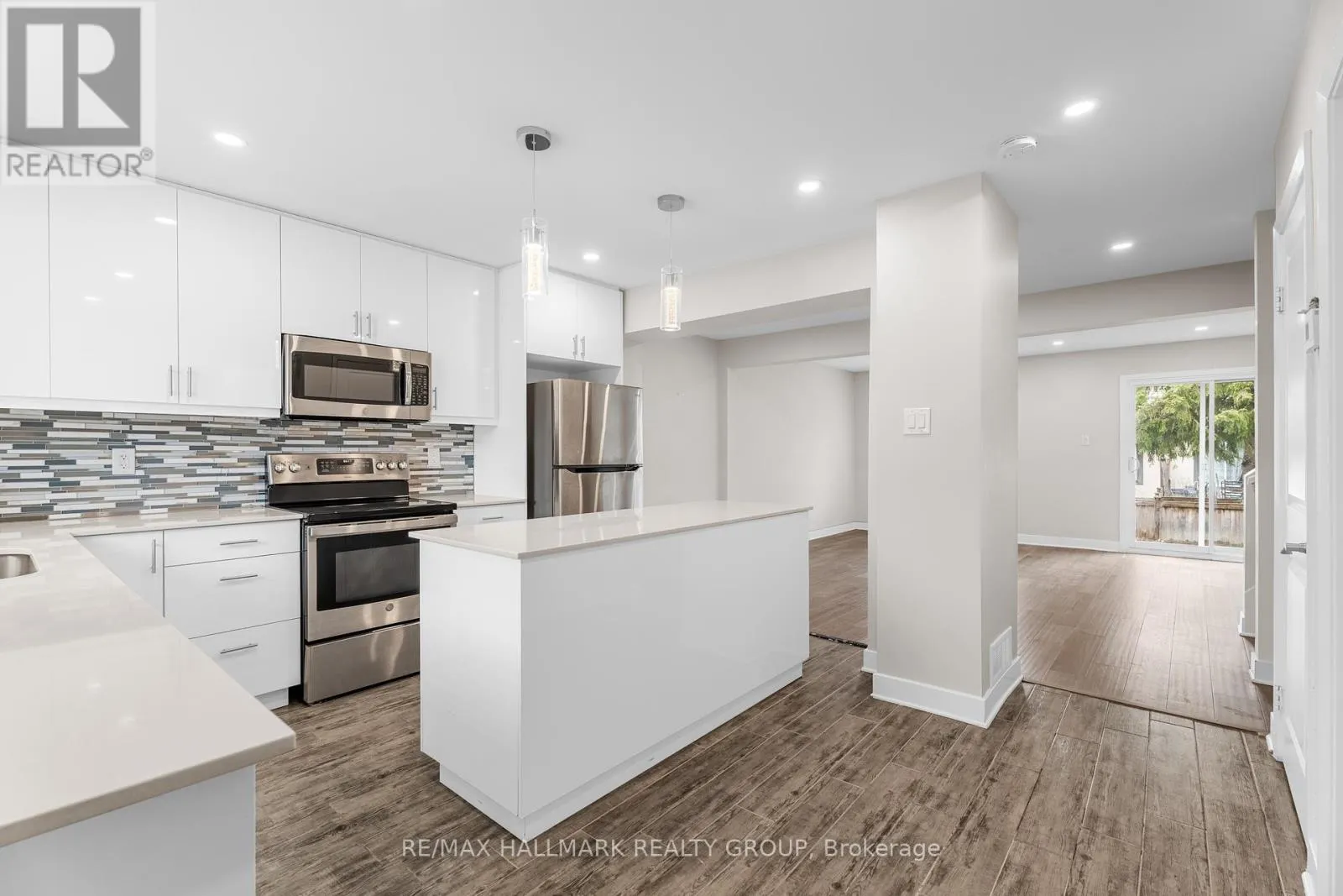 2788 PIMLICO CRESCENT