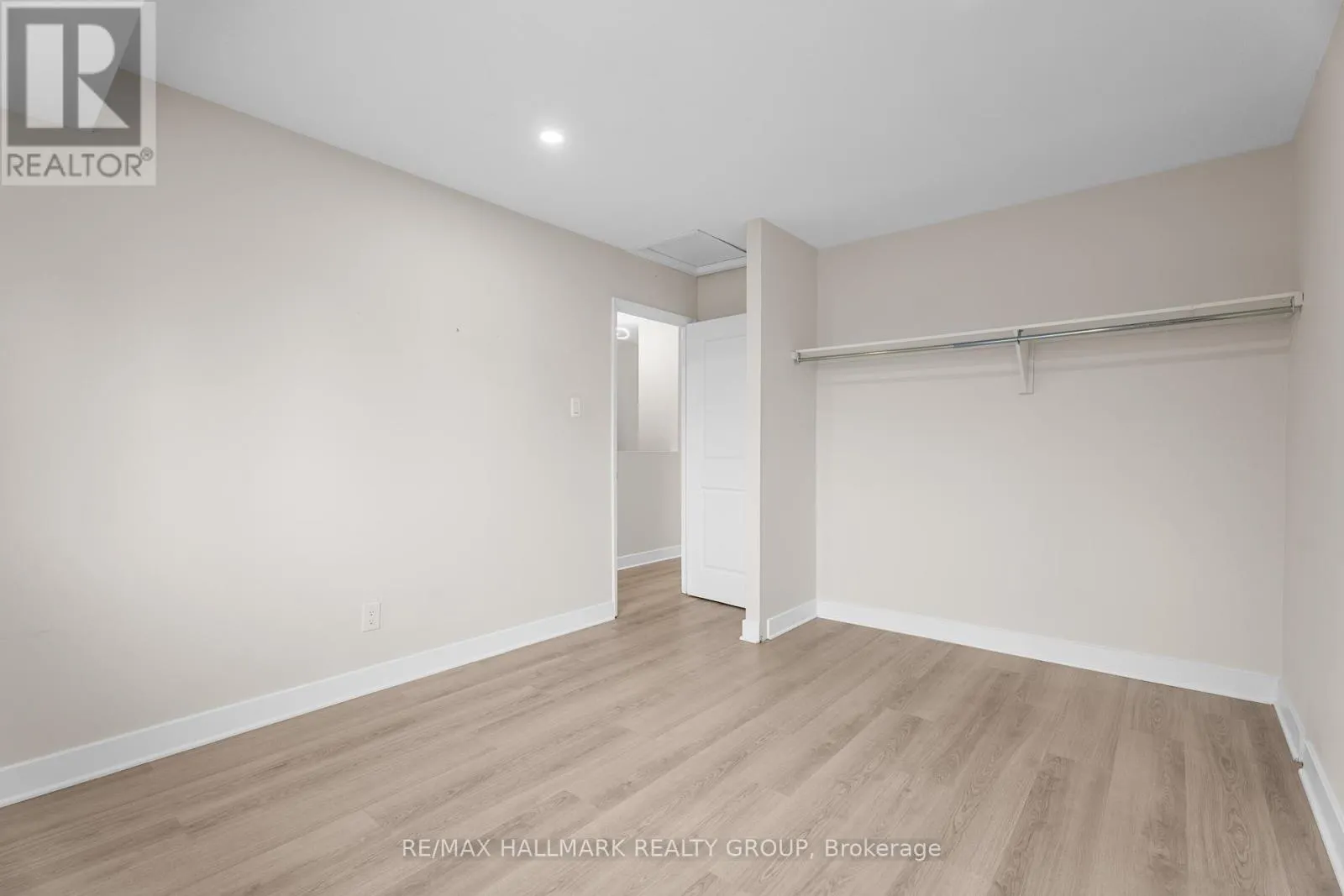 2788 PIMLICO CRESCENT