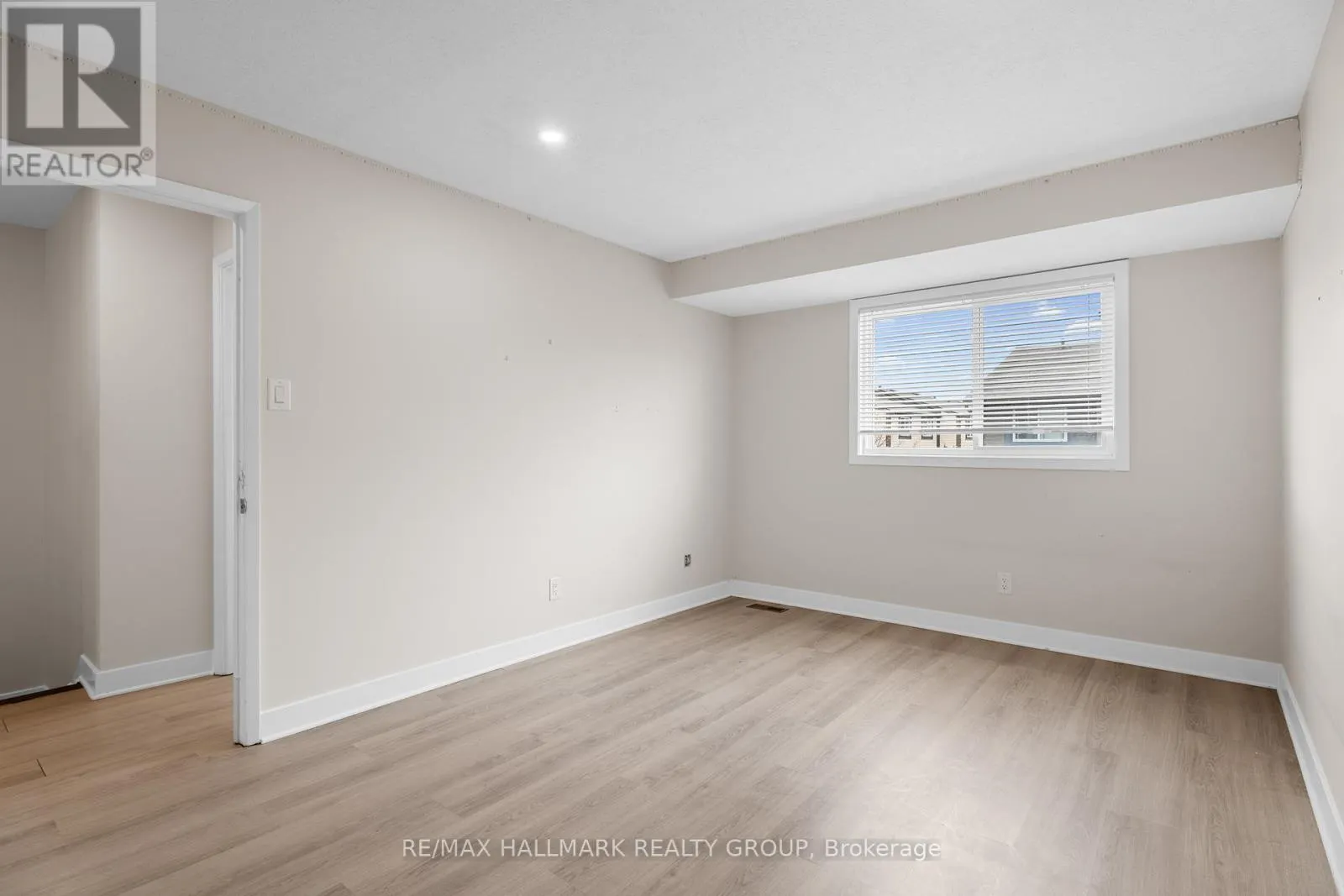 2788 PIMLICO CRESCENT